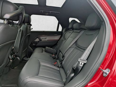 New 2026 Land Rover Range Rover Sport Dynamic SE image 17