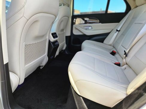 New 2026 Mercedes-Benz GLE 450 4MATIC image 12