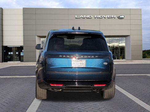 Certified 2023 Land Rover Range Rover Long Wheelbase Autobiography image 6