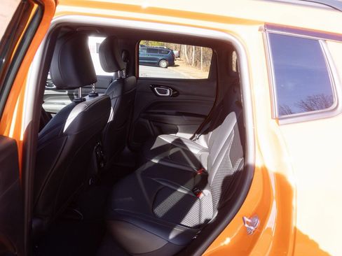 New 2026 Jeep Compass Latitude image 18