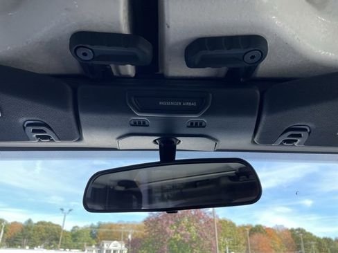 Used 2021 Jeep Wrangler Unlimited Rubicon w/ Cold Weather Group image 21