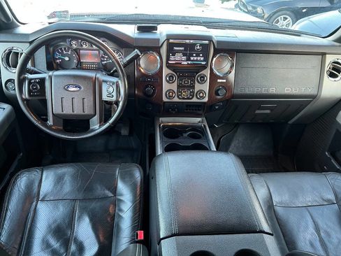 Used 2014 Ford F350 Lariat w/ Lariat Interior Package image 30