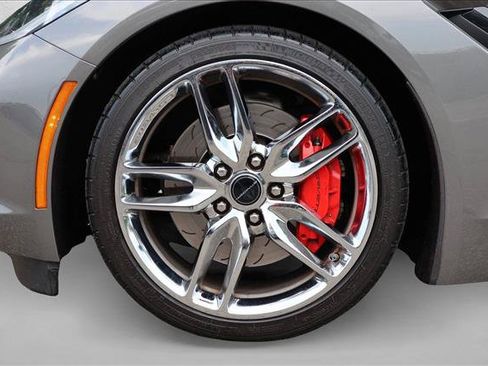 Used 2015 Chevrolet Corvette Stingray Convertible w/ 3LT Preferred Equipment Group RWD image 9