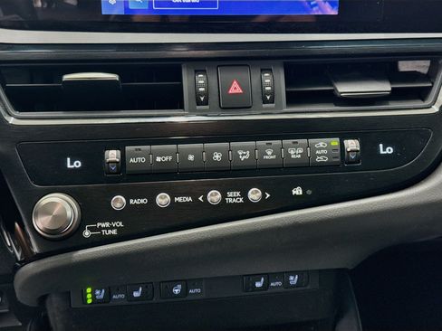 Used 2024 Lexus ES 350 w/ Premium Package FWD image 24