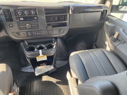 New 2025 Chevrolet Express 2500 w/ Driver Convenience Package image 20