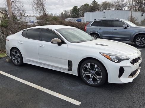 Used 2021 Kia Stinger GT-Line image 3