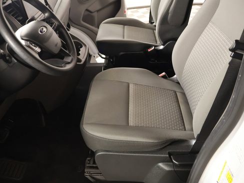 Used 2024 Ford Transit 350 XLT image 11