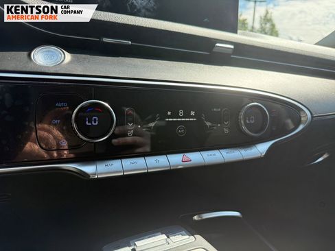 Used 2025 Genesis GV70 2.5T image 27