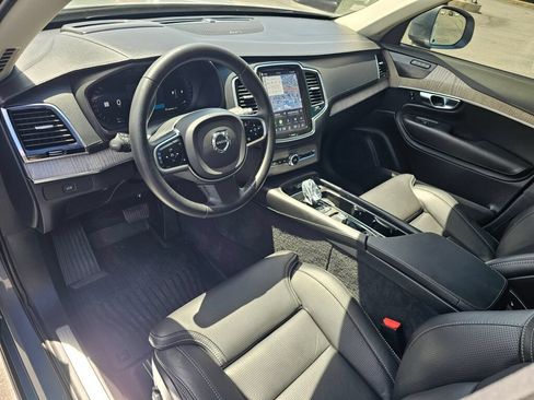 Used 2023 Volvo XC90 B6 Ultimate w/ Protection Package Premier AWD/4WD image 2