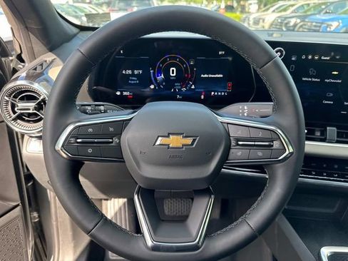 New 2026 Chevrolet Equinox LT w/ Convenience Package II image 14