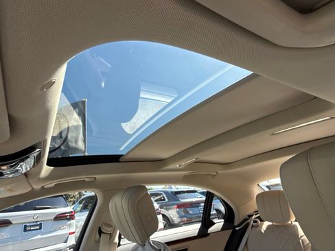 Used 2023 Mercedes-Benz S 580 4MATIC Sedan image 28