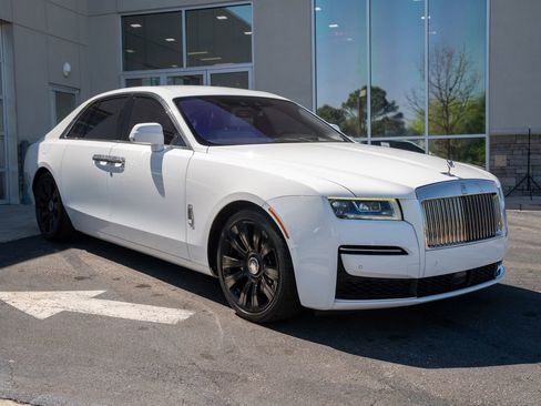 Used 2022 Rolls-Royce Ghost AWD/4WD image 4