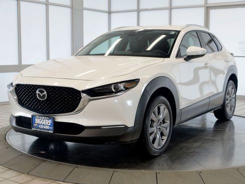 Used 2023 MAZDA CX-30 AWD 2.5 S w/ Preferred Package image 4
