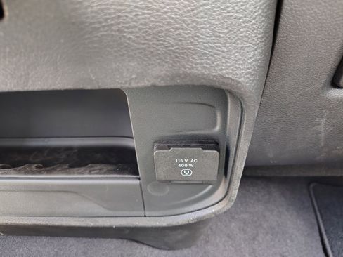 New 2026 RAM 2500 Tradesman image 32