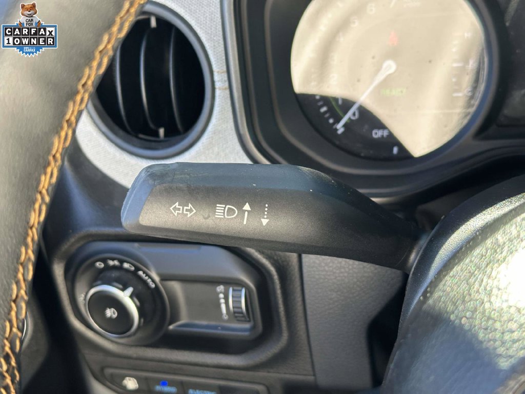 Used 2024 Jeep Wrangler Unlimited w/ Convenience Group AWD/4WD image 20