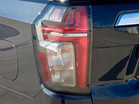 Used 2023 Chevrolet Tahoe High Country image 6