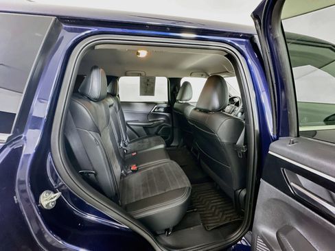 Used 2024 Mitsubishi Outlander SE FWD image 31