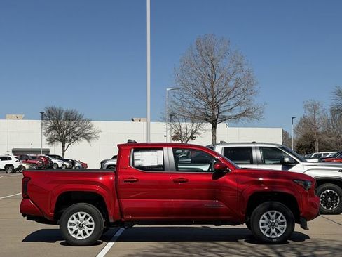 New 2026 Toyota Tacoma SR5 image 3