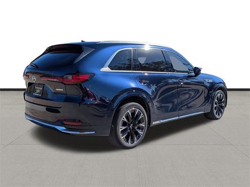 Certified 2025 MAZDA CX-90 3.3 Turbo S w/ Premium Package image 5