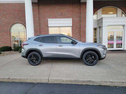 New 2026 Chevrolet Trax ACTIV w/ Driver Confidence Package image 4