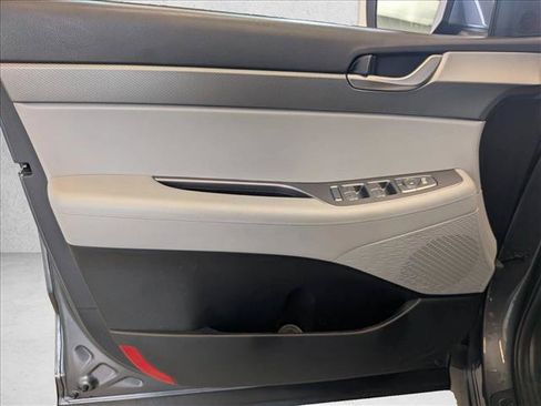 Used 2025 Hyundai Palisade SEL FWD image 11