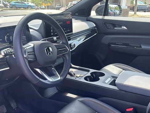 Used 2024 Honda Prologue Touring image 27