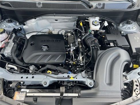 Used 2024 Buick Encore GX Avenir w/ Avenir Convenience Package image 27