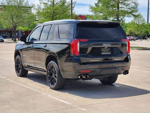 Used 2021 GMC Yukon Denali w/ Denali Premium Package AWD/4WD image 7