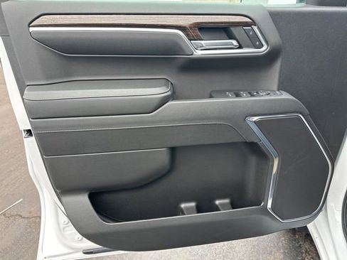 Used 2023 GMC Sierra 1500 Elevation image 10