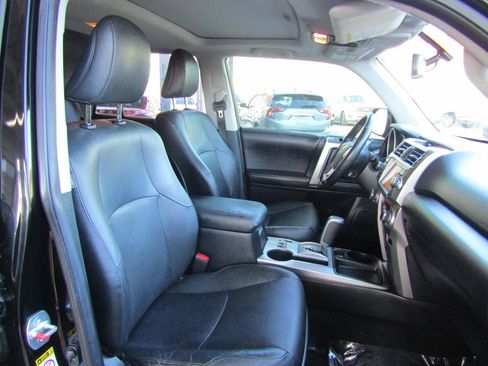 Used 2012 Toyota 4Runner Limited image 12
