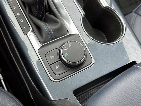 Certified 2024 Chevrolet Blazer RS w/ Enhanced Convenience Package image 28