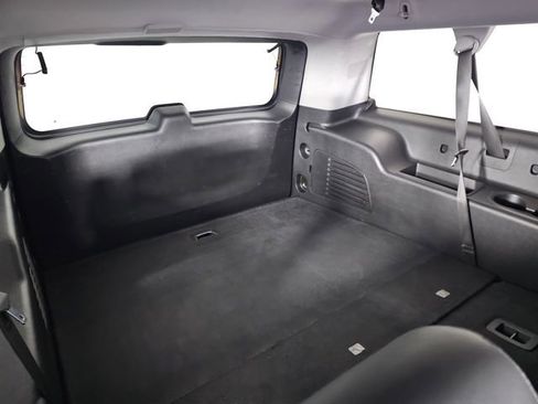 Used 2019 Cadillac Escalade ESV Luxury image 15