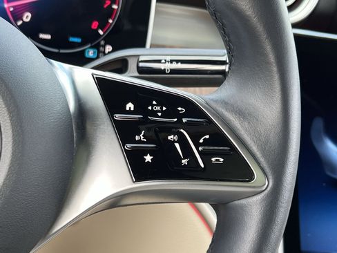 Certified 2025 Mercedes-Benz CLE 300 4MATIC Coupe image 29