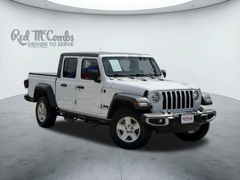 Used 2023 Jeep Gladiator Sport AWD/4WD image 1