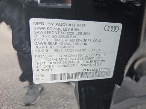 New 2025 Audi Q3 2.0T Premium image 33