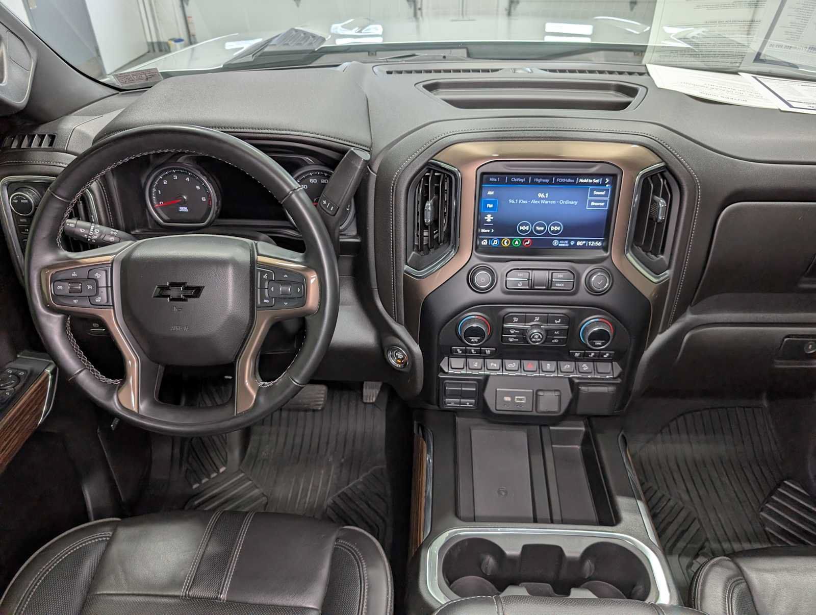Used 2023 Chevrolet Silverado 3500 High Country w/ Z71 Off-Road Package AWD/4WD image 18