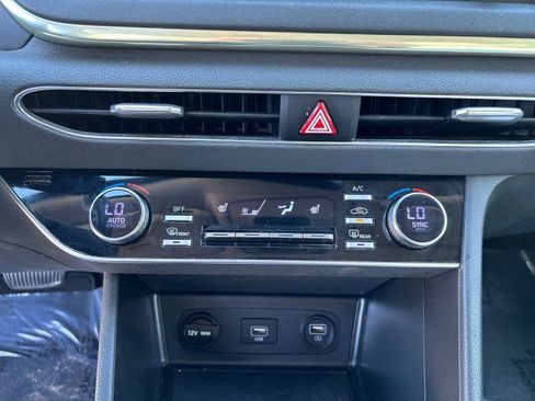 Used 2021 Hyundai Sonata SEL image 18