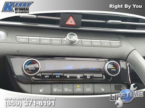 New 2026 Hyundai Elantra Limited FWD image 27