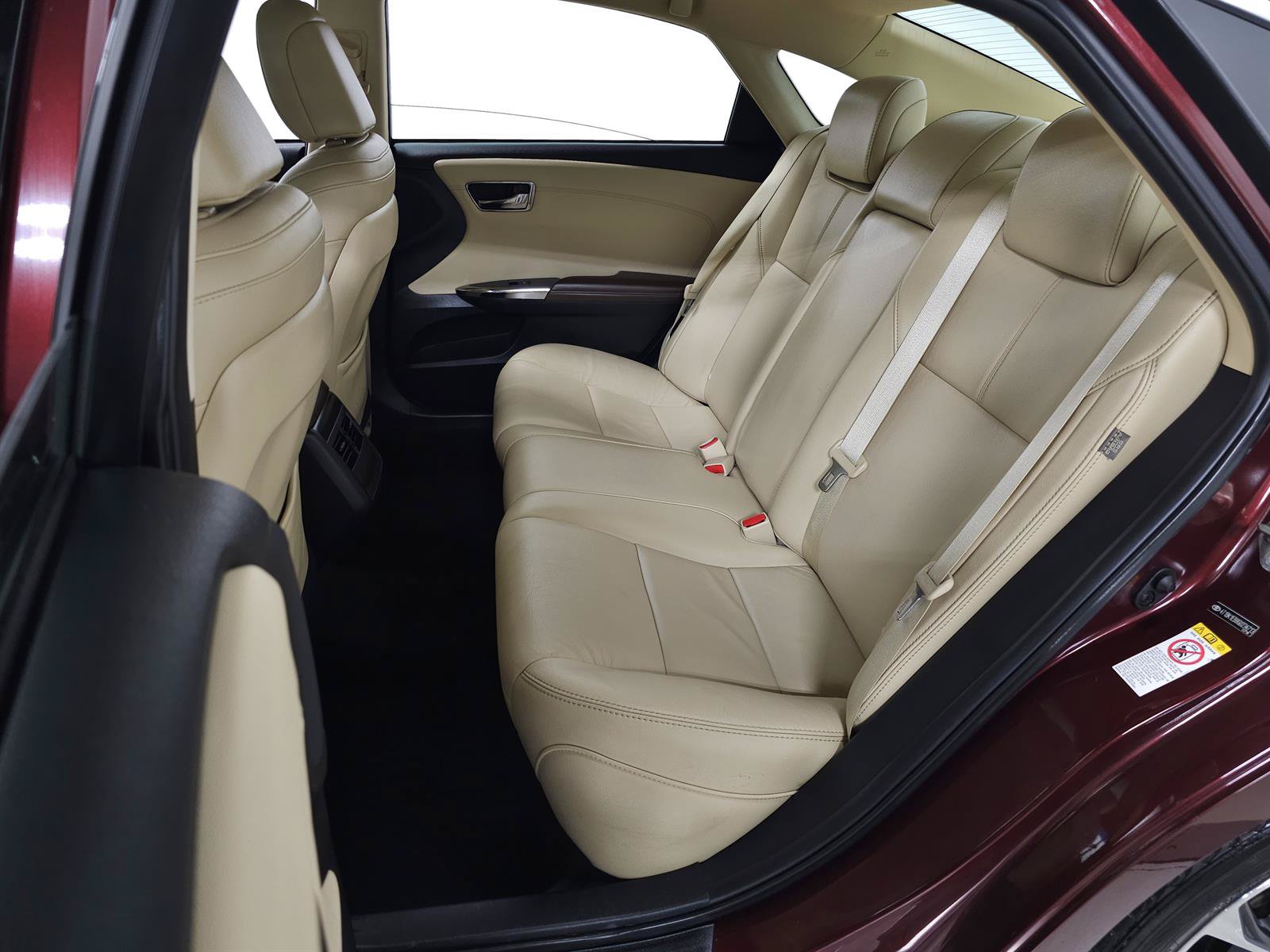 Used 2016 Toyota Avalon XLE Premium FWD image 27