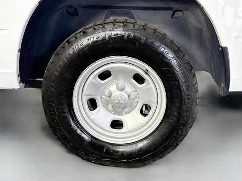 Used 2020 RAM 1500 Tradesman RWD image 32