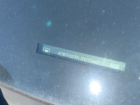 Used 2018 Chevrolet Camaro SS image 31