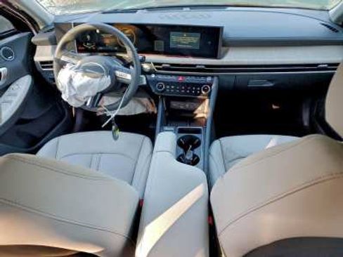 Used 2025 Hyundai Sonata Limited FWD image 7