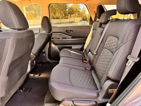 Used 2024 MAZDA CX-90 3.3 Turbo w/ Premium Package image 12