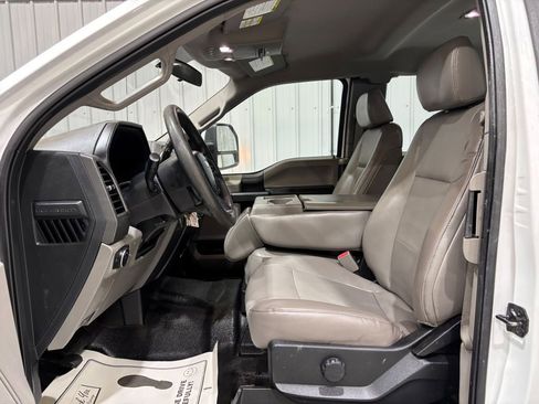 Used 2017 Ford F250 XL w/ Power Equipment Group image 11
