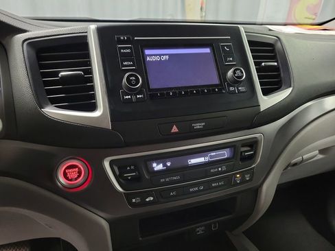 Used 2020 Honda Pilot LX image 14