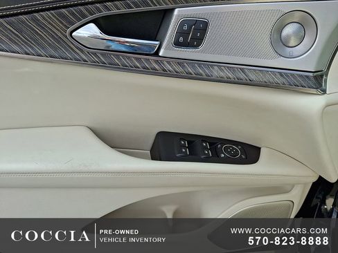 Certified 2020 Lincoln Nautilus Black Label image 12