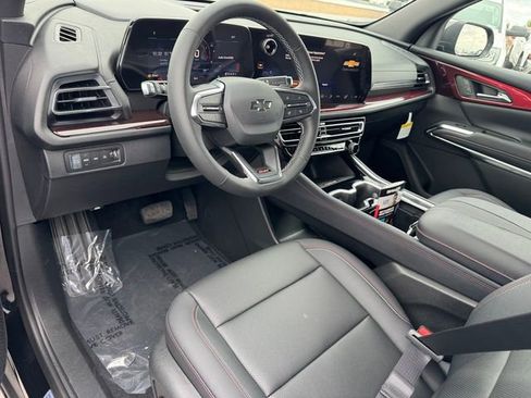 New 2026 Chevrolet Traverse Z71 w/ Driver Confidence Package image 11