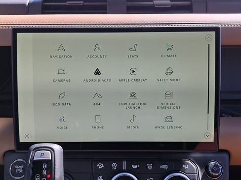 New 2026 Land Rover Defender 110 X-Dynamic SE AWD/4WD image 20