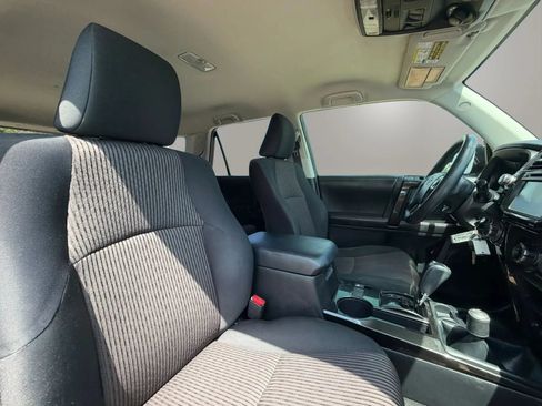 Used 2014 Toyota 4Runner Trail AWD/4WD image 25