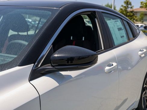 New 2026 Nissan Sentra SR FWD image 12